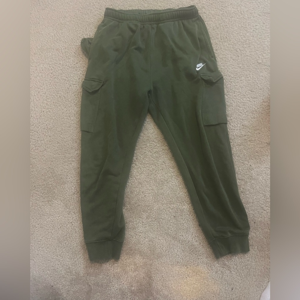 Olive green Nike cargo Sweatpants